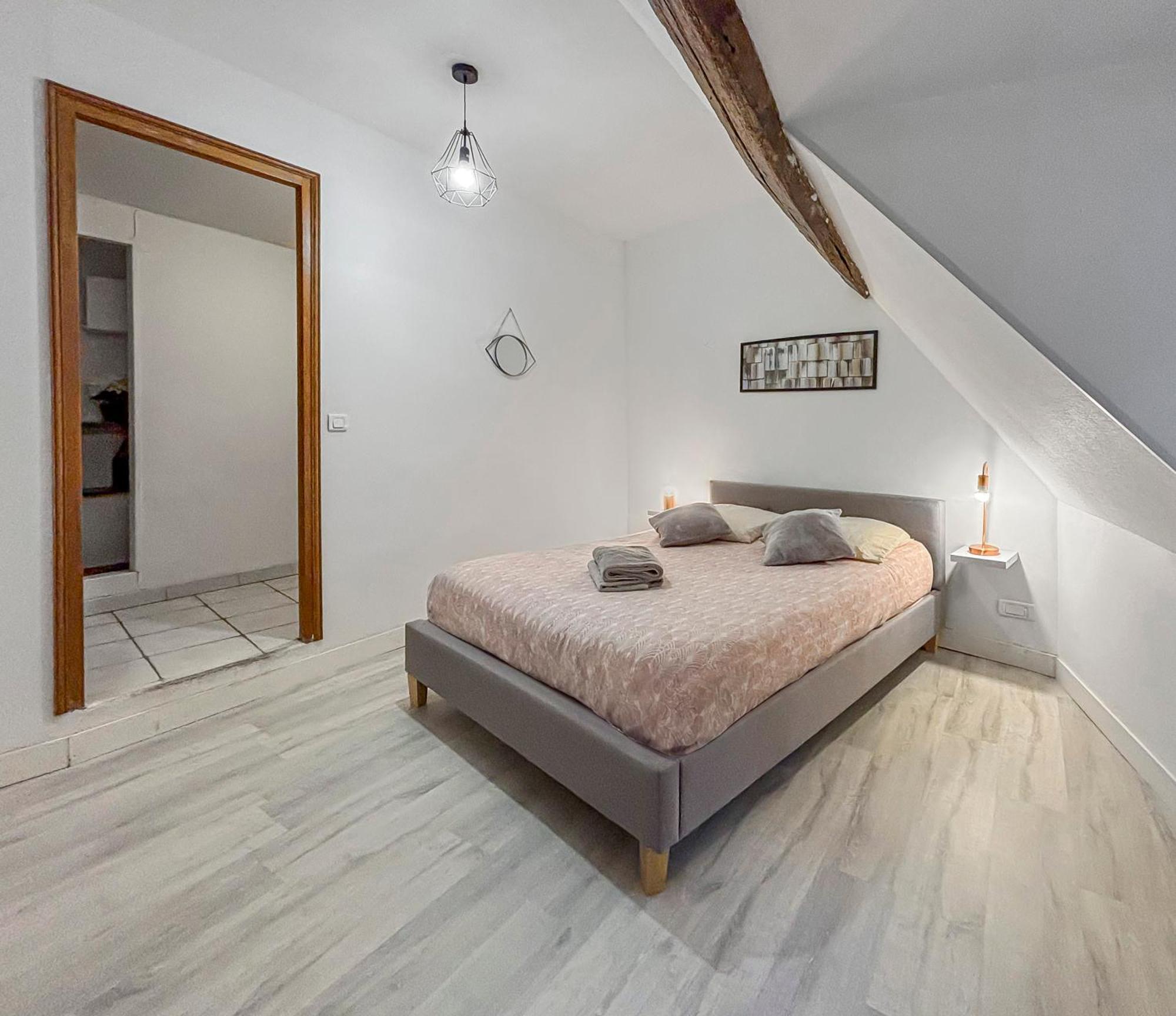Spacieux & Lumineux Avec Smart Tv Et Wi-Fi Rapide Troyes Esterno foto