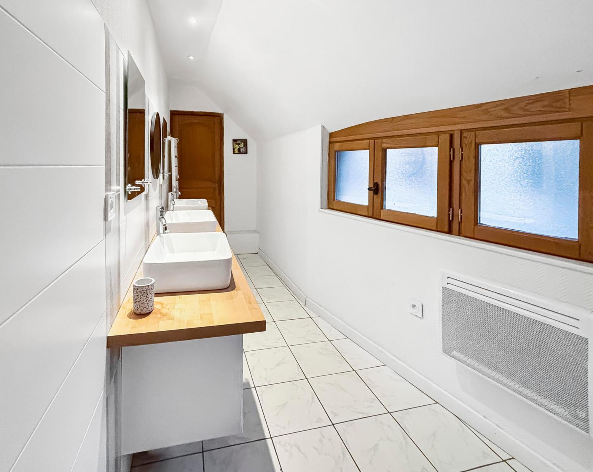 Spacieux & Lumineux Avec Smart Tv Et Wi-Fi Rapide Troyes Esterno foto